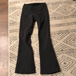 Women’s Black North Face Ski Pants Size Small